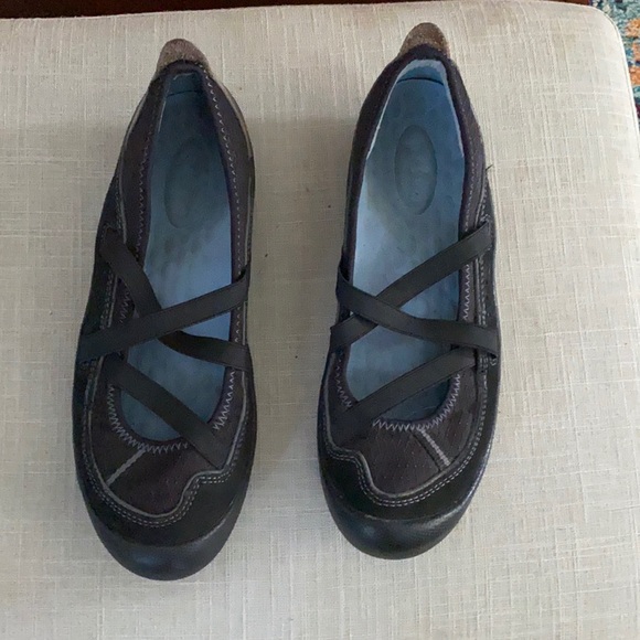 Privo size 7.5 part leather part canvas upper - Picture 1 of 4